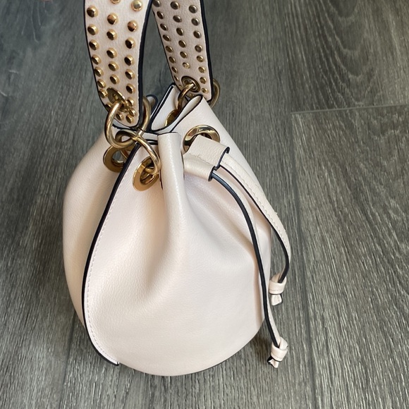 Zara Handbags - Light Pink/ Gold mini bucket bag